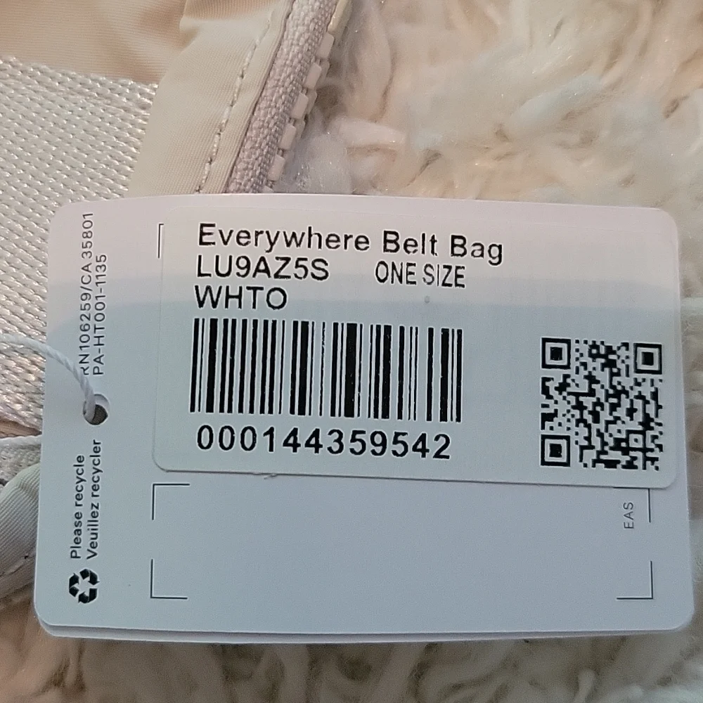 White opal Lululemon Athletica Everywhere Belt Bag NWT - Picture 6 of 8